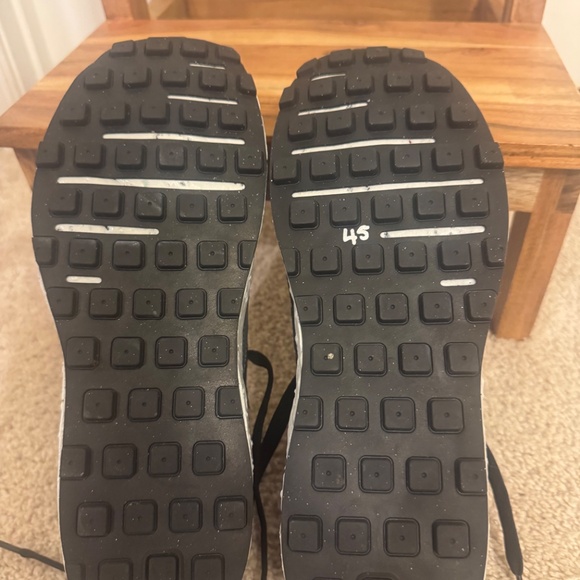 Nike Mens sneakers size 9 - Picture 4 of 4